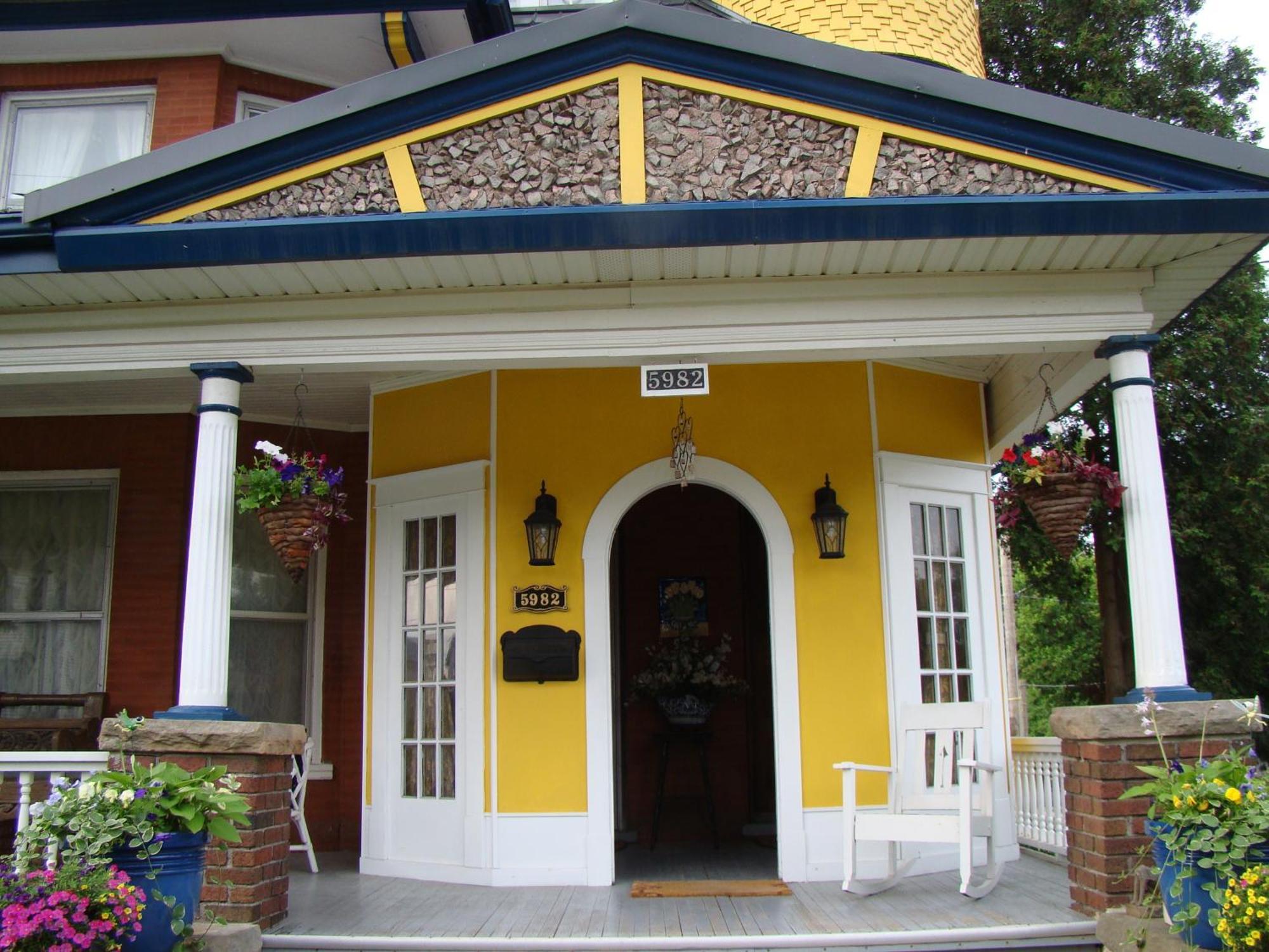 A Moment In Time Bed And Breakfast Niagara-Fälle Exterior foto